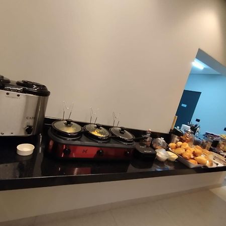 Hotel Maranhao Ourinhos Kültér fotó